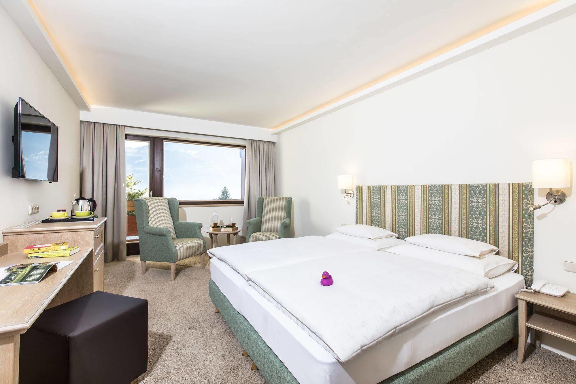 Alpin- Das Sporthotel, Summercard Included May - September Zell am See Exterior photo